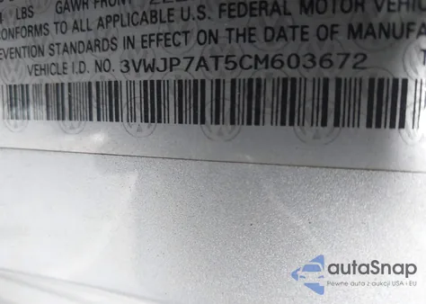 2012 Volkswagen Beetle 2.5L z USA, uszkodzony, nr VIN 3VWJP7AT5CM603672